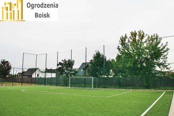 Boisko sportowe - Wzmocniona siatka na boisko - Wzmocnione siatki ochronne